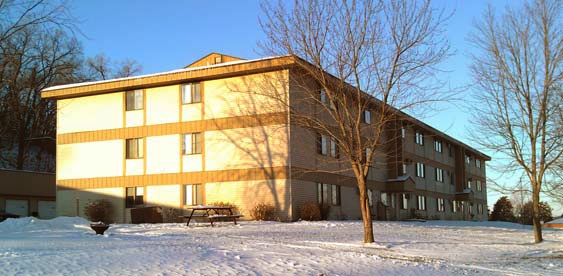 Country Lane Apartments in Durand, WI - Foto de edificio