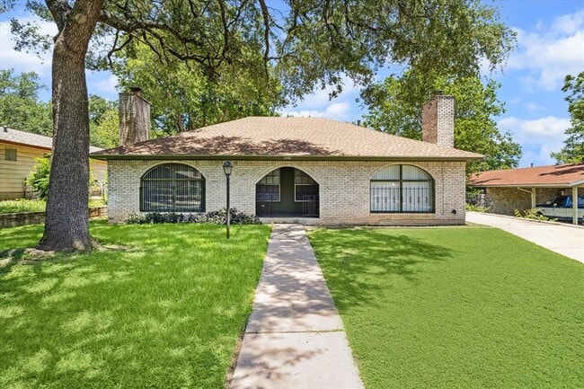 property at 8514 Dryfield Dr