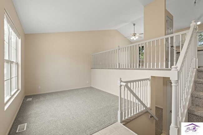 7920 S 161st Terrace in Omaha, NE - Building Photo - Building Photo