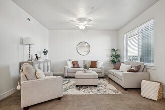 Arrowhead Place Luxury Apartment Homes in Payson, UT - Building Photo - Building Photo