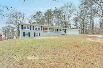 4076 Boulder Park Dr SW in Atlanta, GA - Foto de edificio - Building Photo