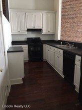 130 N Ashley St in Valdosta, GA - Building Photo - Building Photo