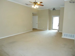 4823 Belair Blvd in Wichita Falls, TX - Building Photo - Building Photo