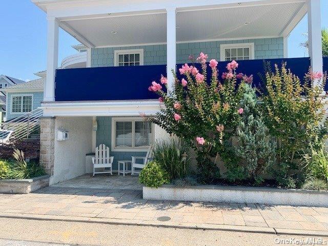30 Clayton Ave in East Atlantic Beach, NY - Building Photo