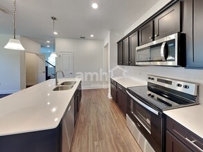 3651 Windward Hls Blvd in Apopka, FL - Building Photo - Building Photo