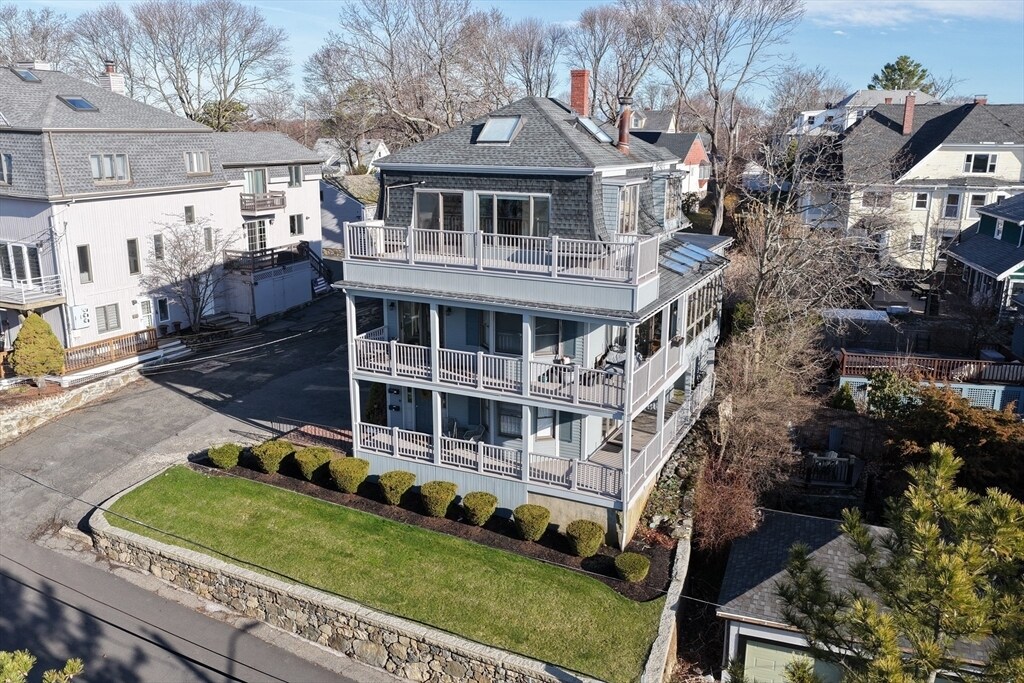 98 Rockland St in Swampscott, MA - Building Photo