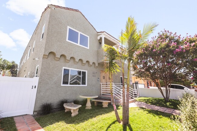 5234 W 20th St, Unit 5234 Lower Floor