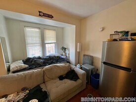 70 Strathmore Rd, Unit 11A in Boston, MA - Building Photo