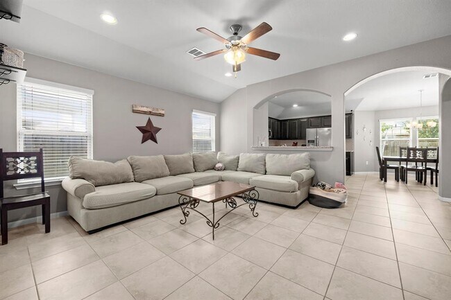 108 Cypress Bend Ct in Georgetown, TX - Building Photo - Building Photo