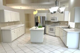 500 Penny Royal Pl in Venice, FL - Building Photo - Building Photo