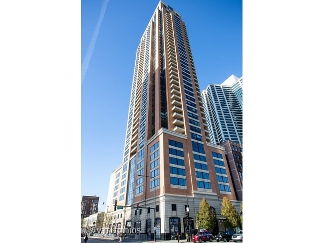 property at 1160 S Michigan Ave