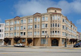 3600 Fillmore St in San Francisco, CA - Building Photo - Building Photo