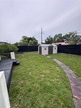6346 SW 9th St in West Miami, FL - Building Photo - Building Photo