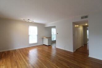 4428 Jarboe St in Kansas City, MO - Building Photo - Building Photo