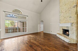 613 Windward Dr in Murphy, TX - Building Photo - Building Photo