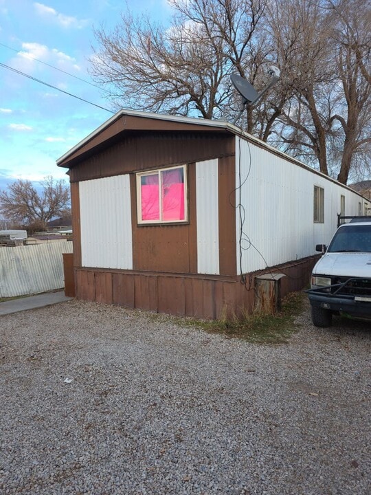151 S 250 E in Salina, UT - Building Photo
