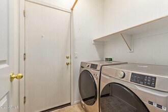 4511 W T Ryan Ln in Phoenix, AZ - Building Photo - Building Photo