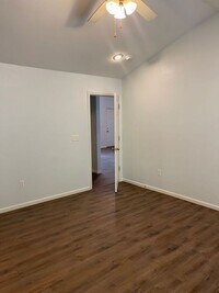 24310 Tanglewood Rd photo'