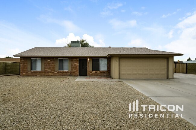 11222 N 80th Dr in Peoria, AZ - Building Photo - Building Photo