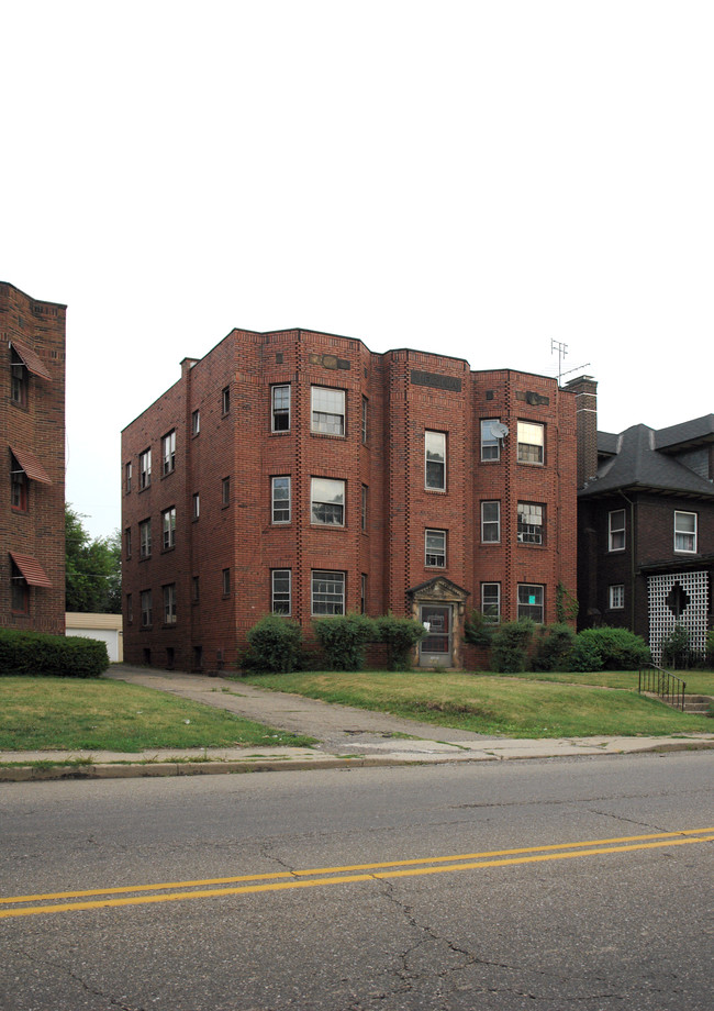 1313 12th St NW in Canton, OH - Building Photo - Building Photo