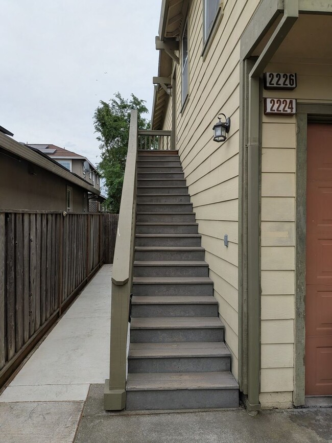 2224 Northview St in Santa Rosa, CA - Building Photo - Building Photo