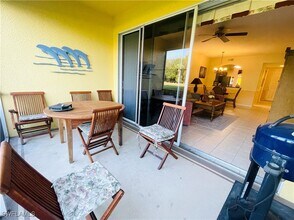 6828 Sterling Greens Dr in Naples, FL - Building Photo - Building Photo