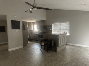 13822 Chalmette Ave in Baton Rouge, LA - Building Photo - Building Photo