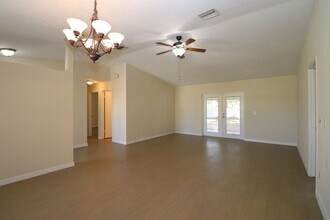 907 Primrose Terrace in Deltona, FL - Building Photo - Building Photo