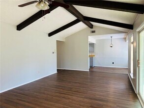 1504 Sagebrush Dr in Round Rock, TX - Building Photo - Building Photo