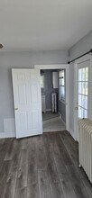 22 Virginia Ave, Unit 2nd floor in Poughkeepsie, NY - Foto de edificio - Building Photo