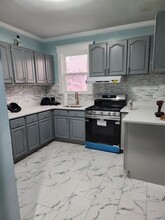 10420-104129 129th St in Queens, NY - Foto de edificio - Building Photo