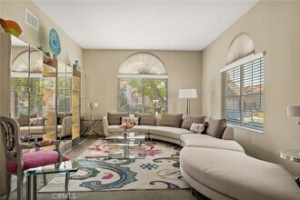 1521 Fairway Oaks Ave in Banning, CA - Foto de edificio - Building Photo