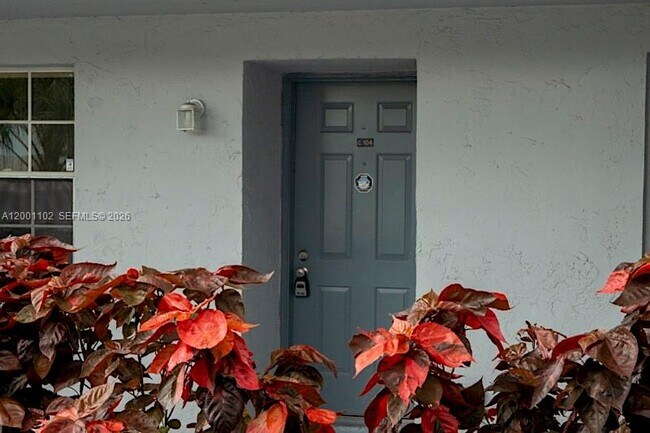 905 Southridge Rd in Delray Beach, FL - Building Photo - Building Photo