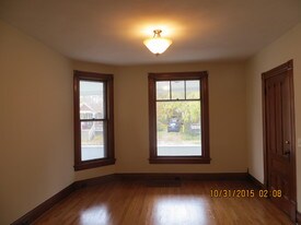 12 E Main St, Unit 1 in Cortland, NY - Building Photo