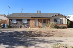 5409-5409 Edmonton Ave in El Paso, TX - Building Photo