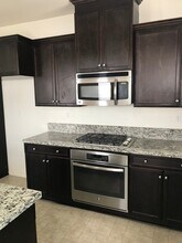 12936 Radiance Ct in Corona, CA - Building Photo - Building Photo