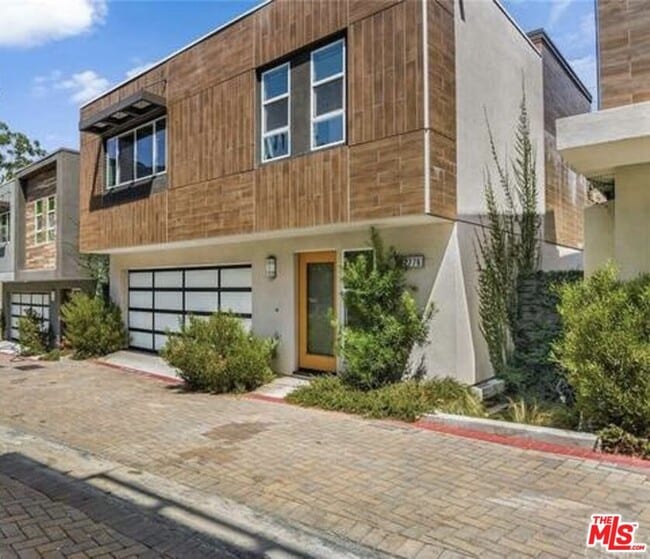 property at 2776 Wright Ln
