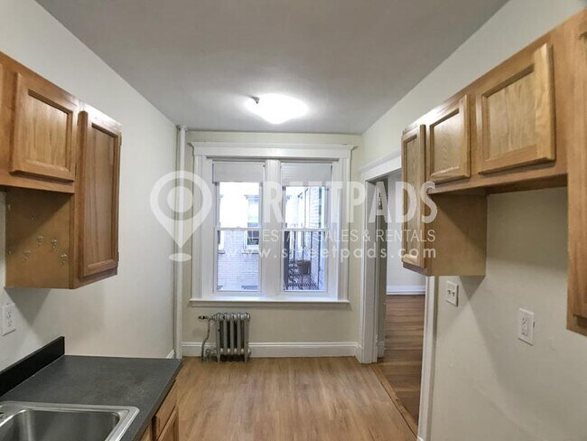 1167 Boylston St in Boston, MA - Building Photo - Building Photo