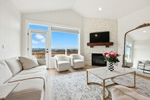 15004 SE Shaunte Ln in Happy Valley, OR - Building Photo