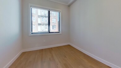 16 Highgate St-Unit -203 in Boston, MA - Building Photo - Building Photo