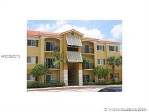 7290 NW 114th Ave-Unit -Unit105 in Doral, FL - Building Photo - Building Photo