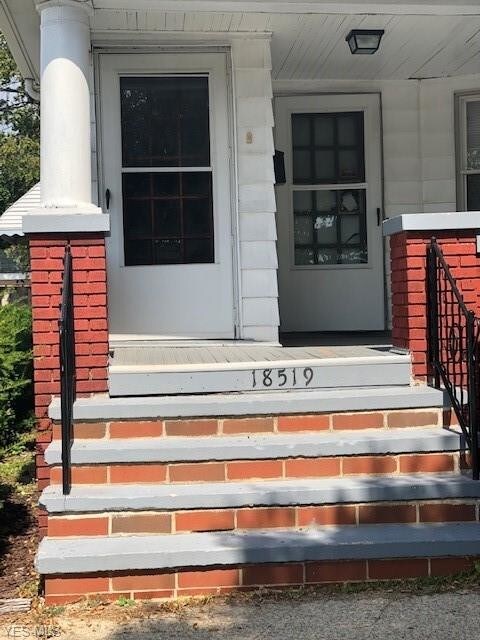 18519 Shawnee Ave in Cleveland, OH - Building Photo - Building Photo