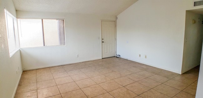 279 W Melridge St in Tucson, AZ - Building Photo - Building Photo
