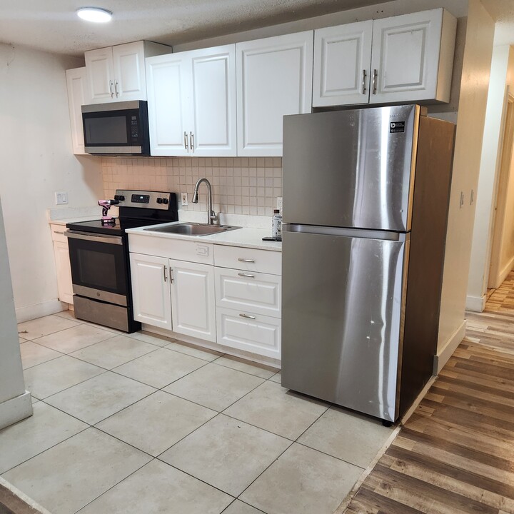 2343 Weber St, Unit 2343 Weber St in Lakeland, FL - Foto de edificio