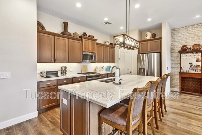 property at 30737 S Osprey Dr