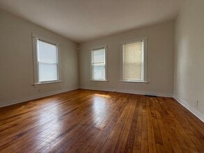 92 Randolph Ave in Meriden, CT - Building Photo - Building Photo