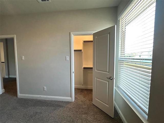 property at 3668 Walnut Rdg Dr