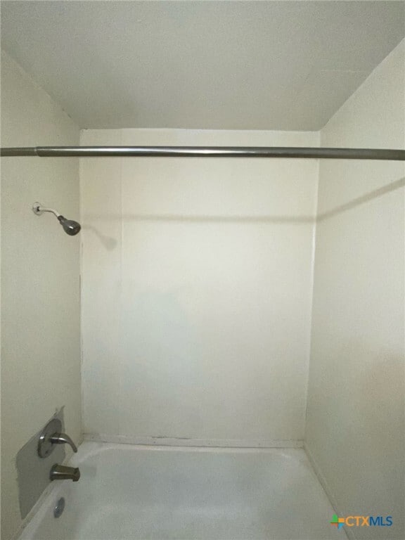 property at 907 Mimosa St
