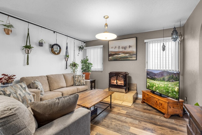 property at 686 2nd Avenue East N