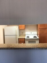 3045 Walnut Bend Ln-Unit -33 in Houston, TX - Foto de edificio - Building Photo